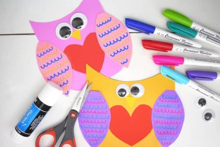 Easy Kids Crafts for Valentines Day