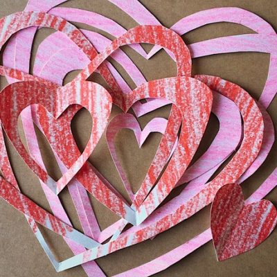 EASY VALENTINE’S DAY CRAFTS FOR KIDS